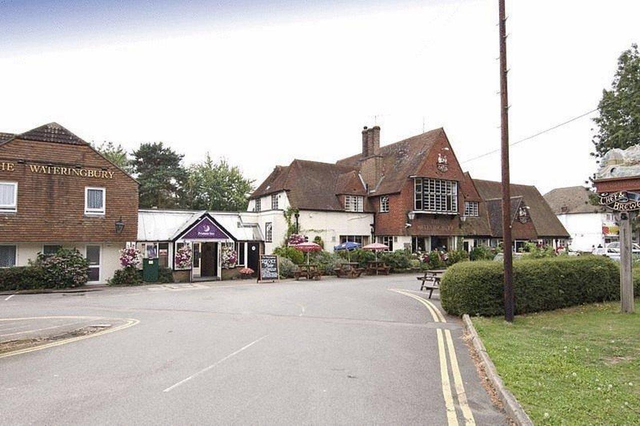 Premier Inn Maidstone Wateringbury エクステリア 写真