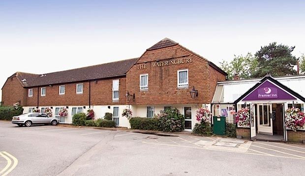 Premier Inn Maidstone Wateringbury エクステリア 写真